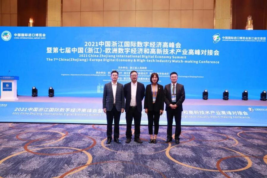 1636943433254773WeVz.jpg 123.jpg